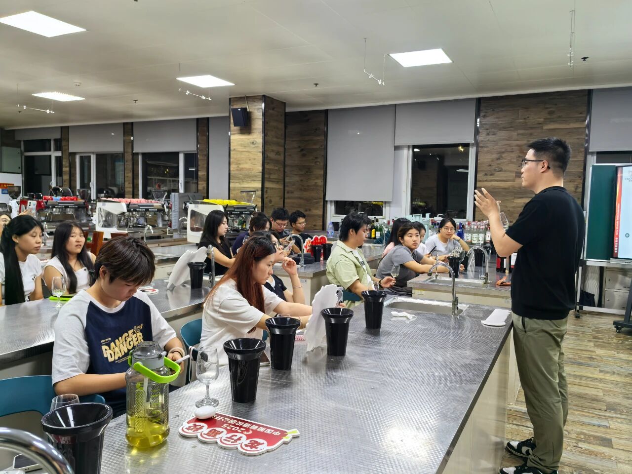 73abc0d9ae5c61f5c2f598fa0aa1b9fc.jpg 微信图片_20250914210341.jpg