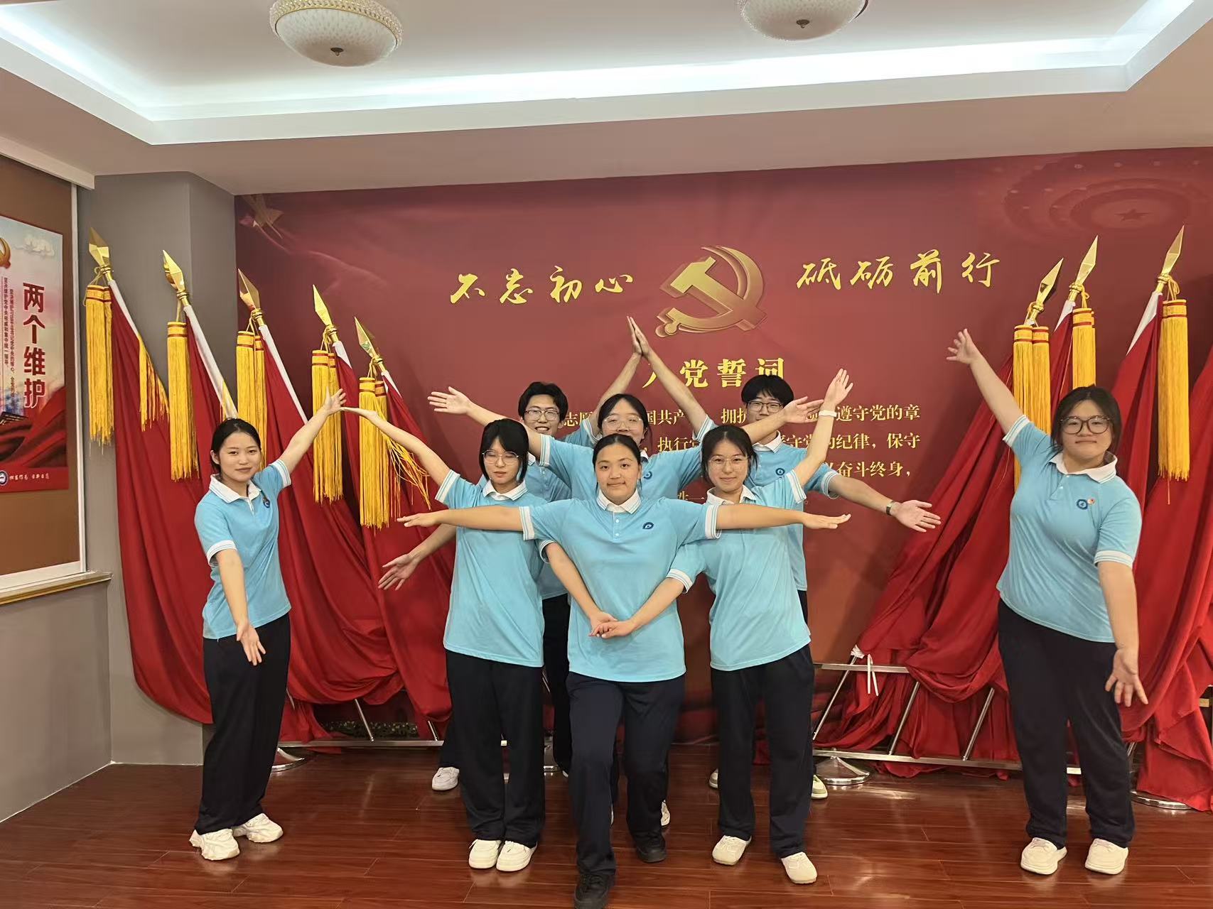 红馆2.jpg