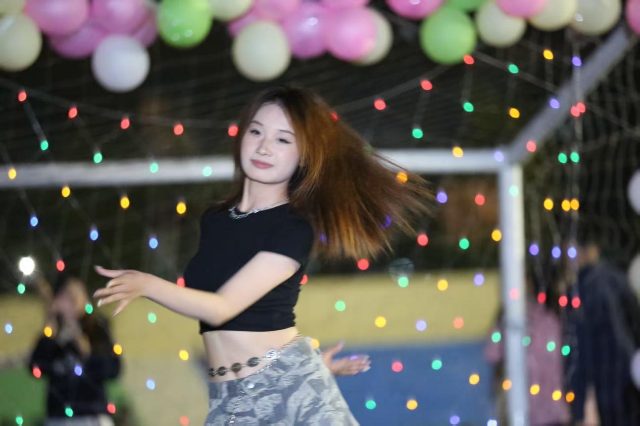 5d7bfa733035b51e6613aa8358bf7a6a.jpg