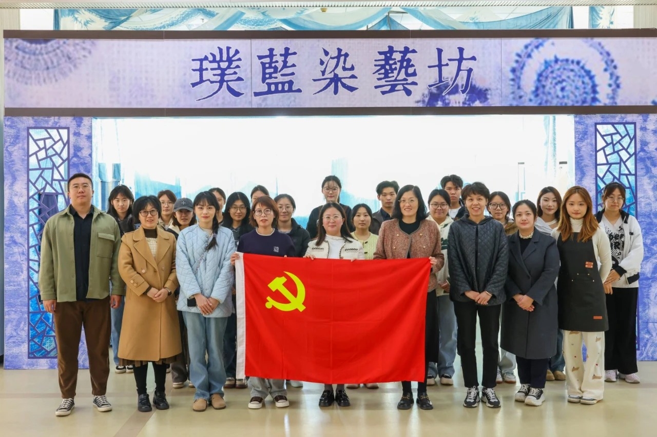 1e83af4c090d24f3a94f7eea316bca22.jpg 1e83af4c090d24f3a94f7eea316bca22.jpg