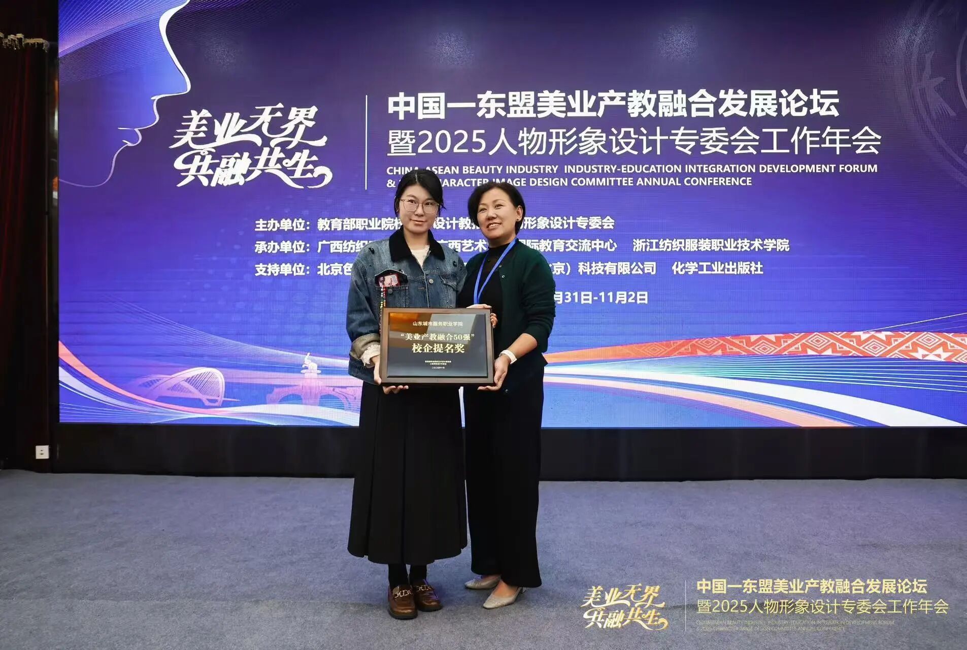 aa1864aebb360231c6b5afc6ad9664ed.jpg aa1864aebb360231c6b5afc6ad9664ed.jpg