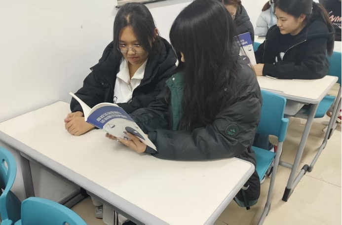 15f5b7d35e268309b75f2613f0ede5f7.jpg 15f5b7d35e268309b75f2613f0ede5f7.jpg