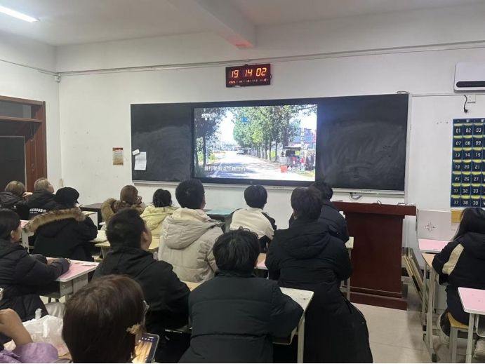 24990c62c6a6aad54c363517ba65250c.jpg 24990c62c6a6aad54c363517ba65250c.jpg