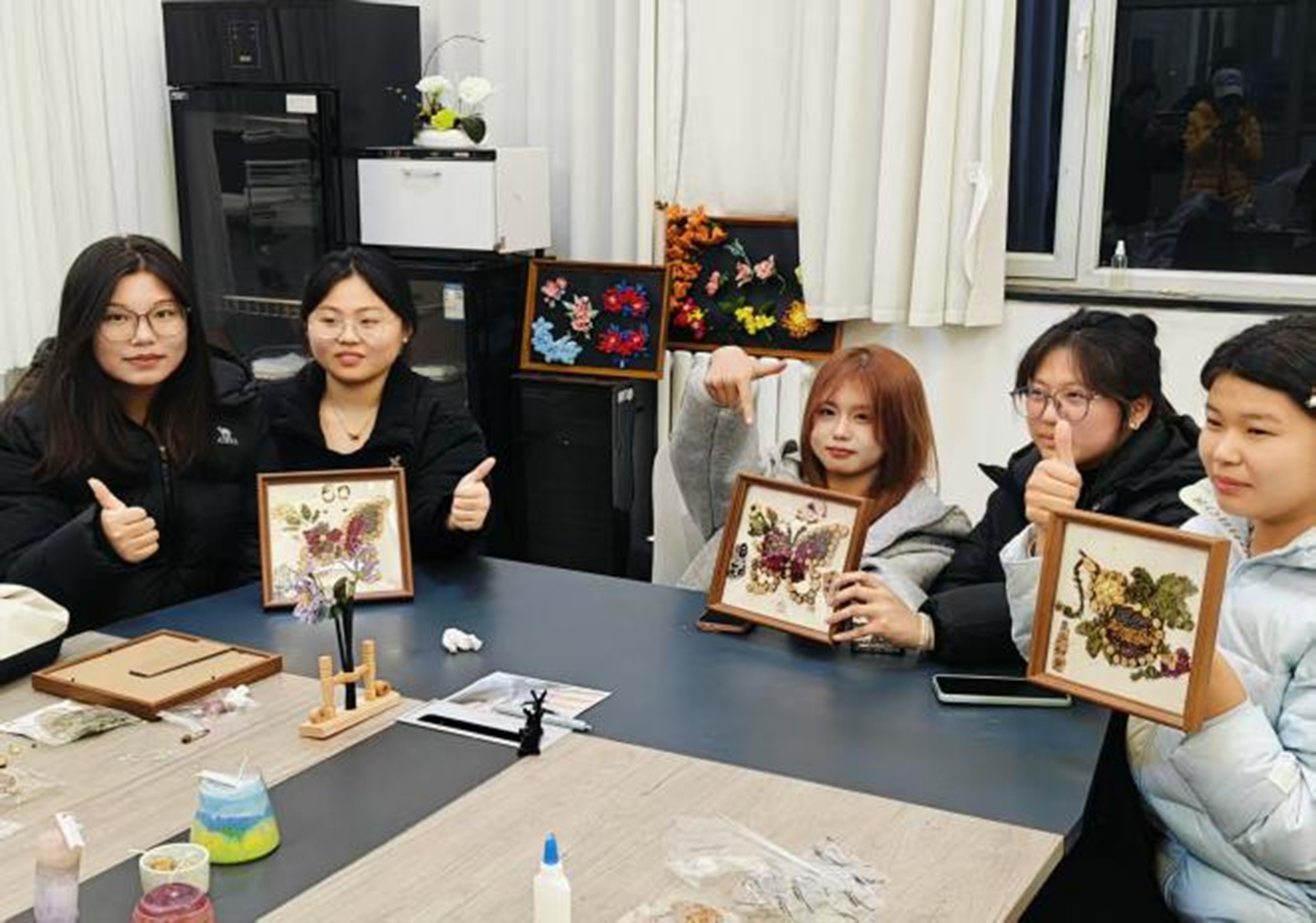 d39481edb01231bc4638a043577d1602.png d39481edb01231bc4638a043577d1602.png