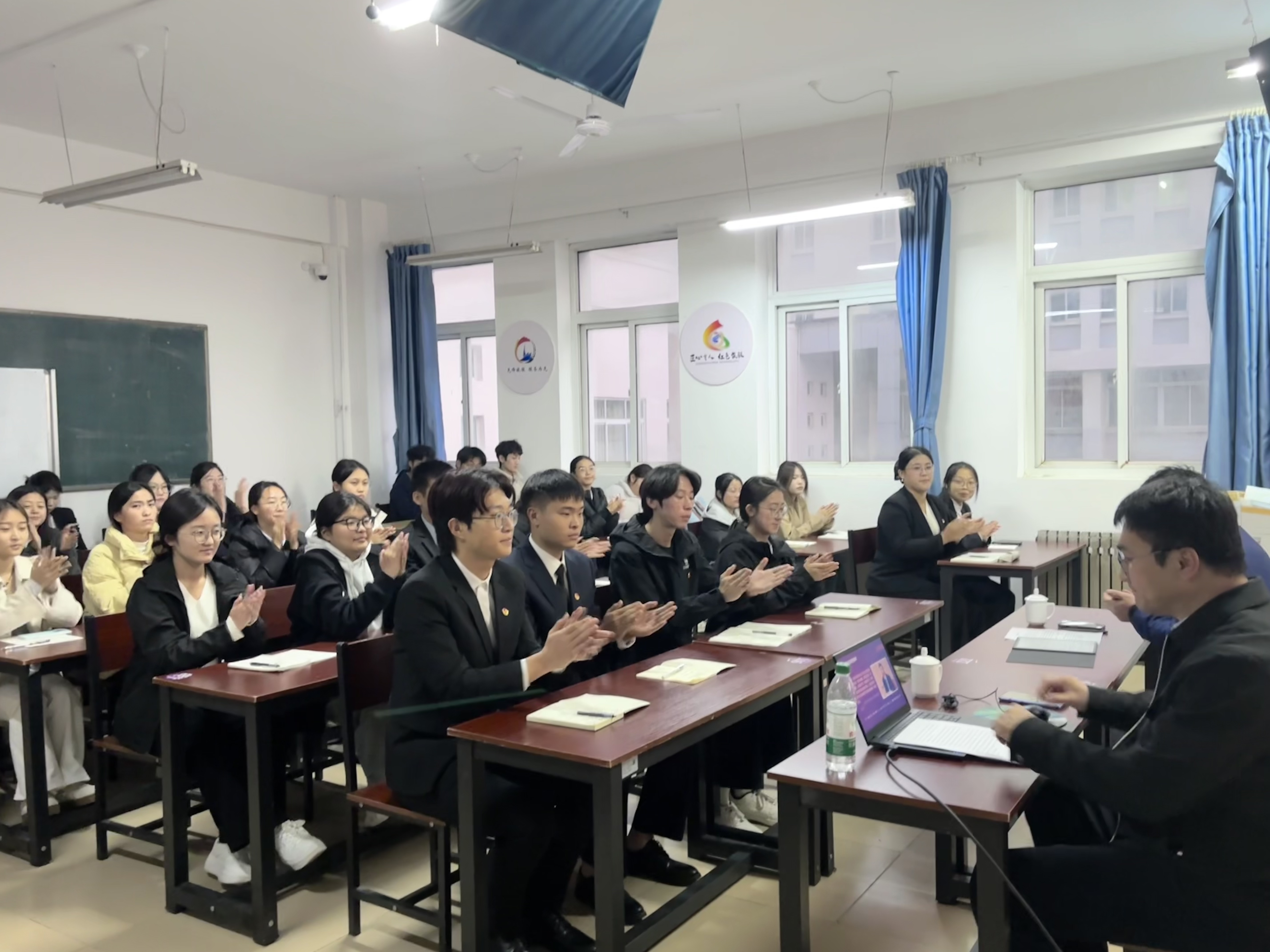 bcde6d9fb74f7ec2a3e26a71aadd5379.jpg bcde6d9fb74f7ec2a3e26a71aadd5379.jpg