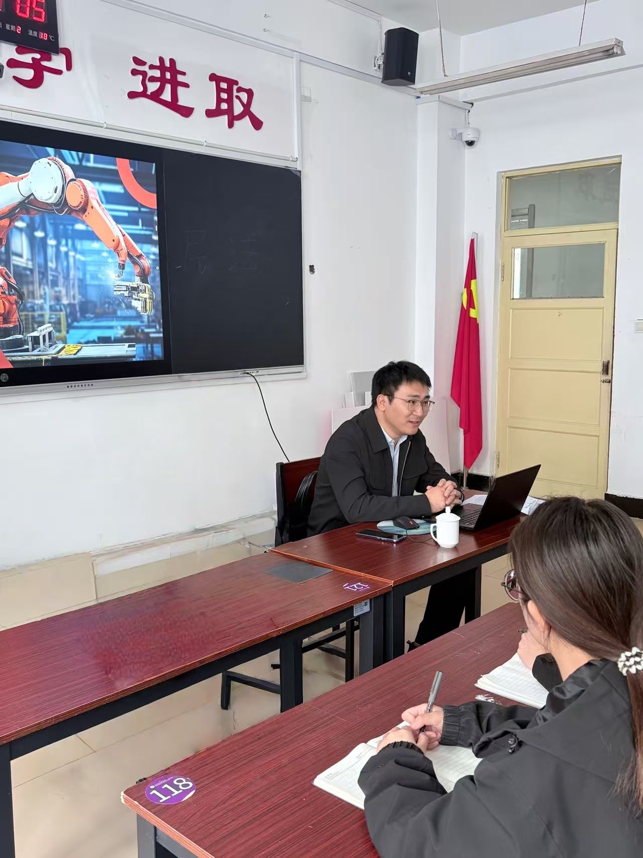 d033e3d91c4a2a3345c4076083e9e586.jpg d033e3d91c4a2a3345c4076083e9e586.jpg