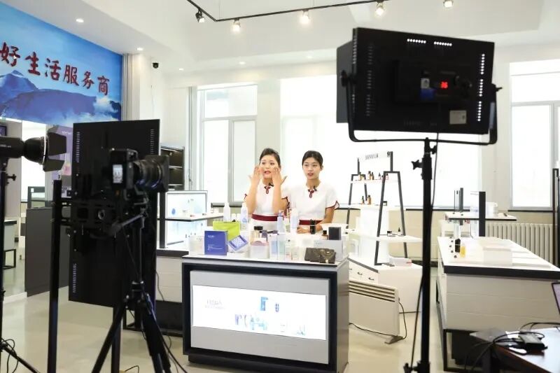 59b627d4fb519ca71a0c64245d778025.jpg 59b627d4fb519ca71a0c64245d778025.jpg