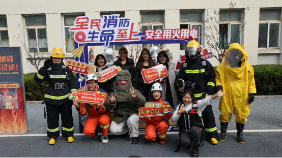 c3fe166c50f6659a54c16a95dd6729ff.png image.png