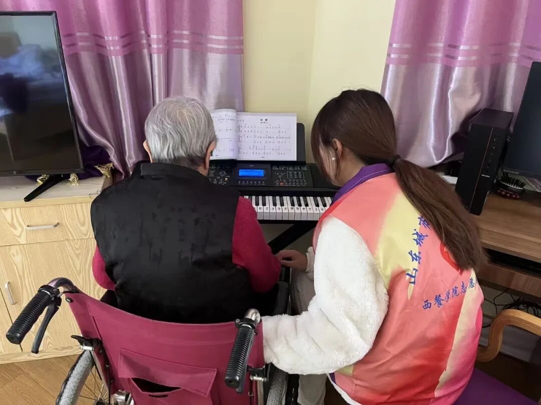 4dacb5efe8a8a947ea6003320b171e07.jpg 640 (4).jpg