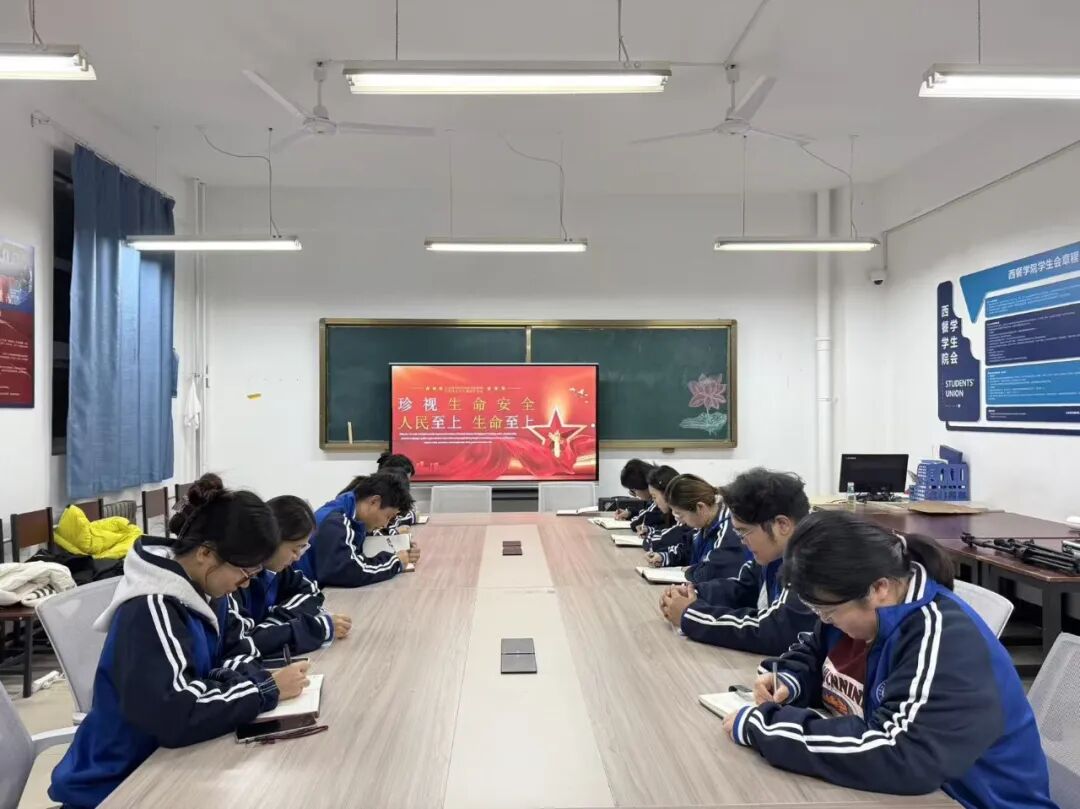 d0d38080ece3a9a5a95379dd834c7a4d.jpg 640.jpg