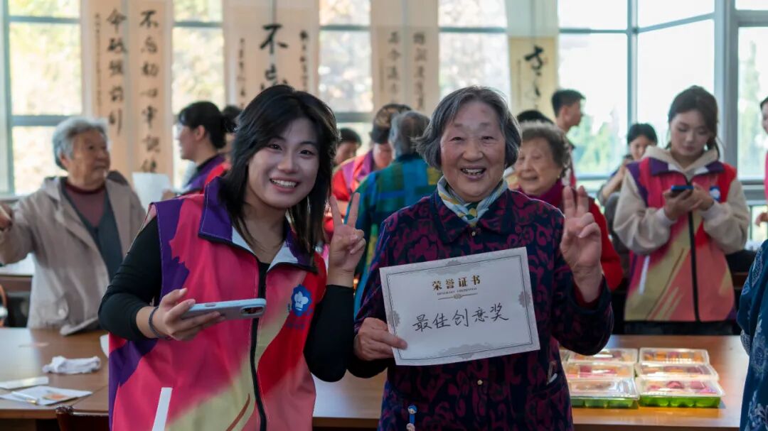 e11d63a6e38494b992525ac6255920d4.jpg 640 (6).jpg