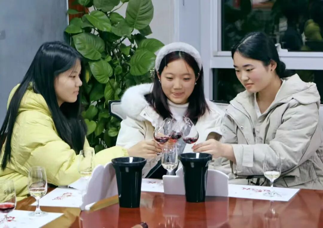 9b858f26a4a2c3a62d5130c6893fa34c.jpg 640 (8).jpg