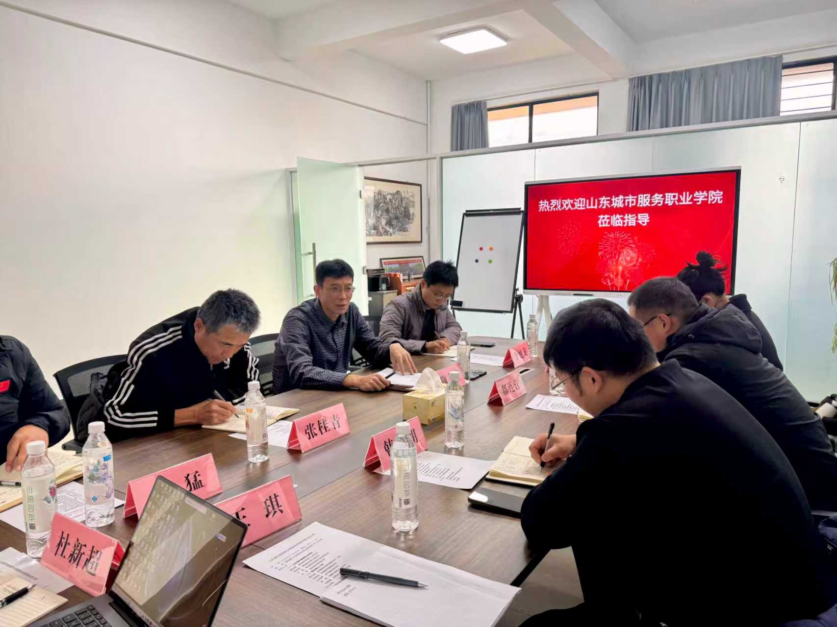 348a442f11f2fd0fb09c66d237286f61.jpg 537cf204f15205689d2e33845ab5f40b.jpg