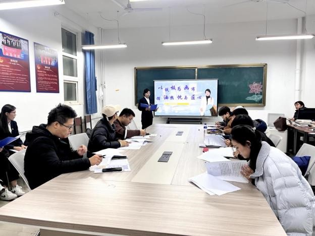 8c077f7f735c532ab51d32600e331d44.jpg 8c077f7f735c532ab51d32600e331d44.jpg