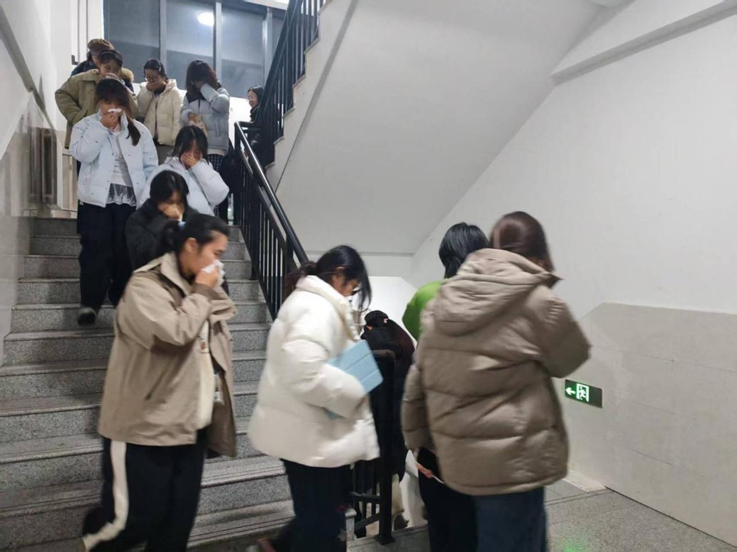 faf9119b5d777442d4b4ed02a5429820.jpg faf9119b5d777442d4b4ed02a5429820.jpg