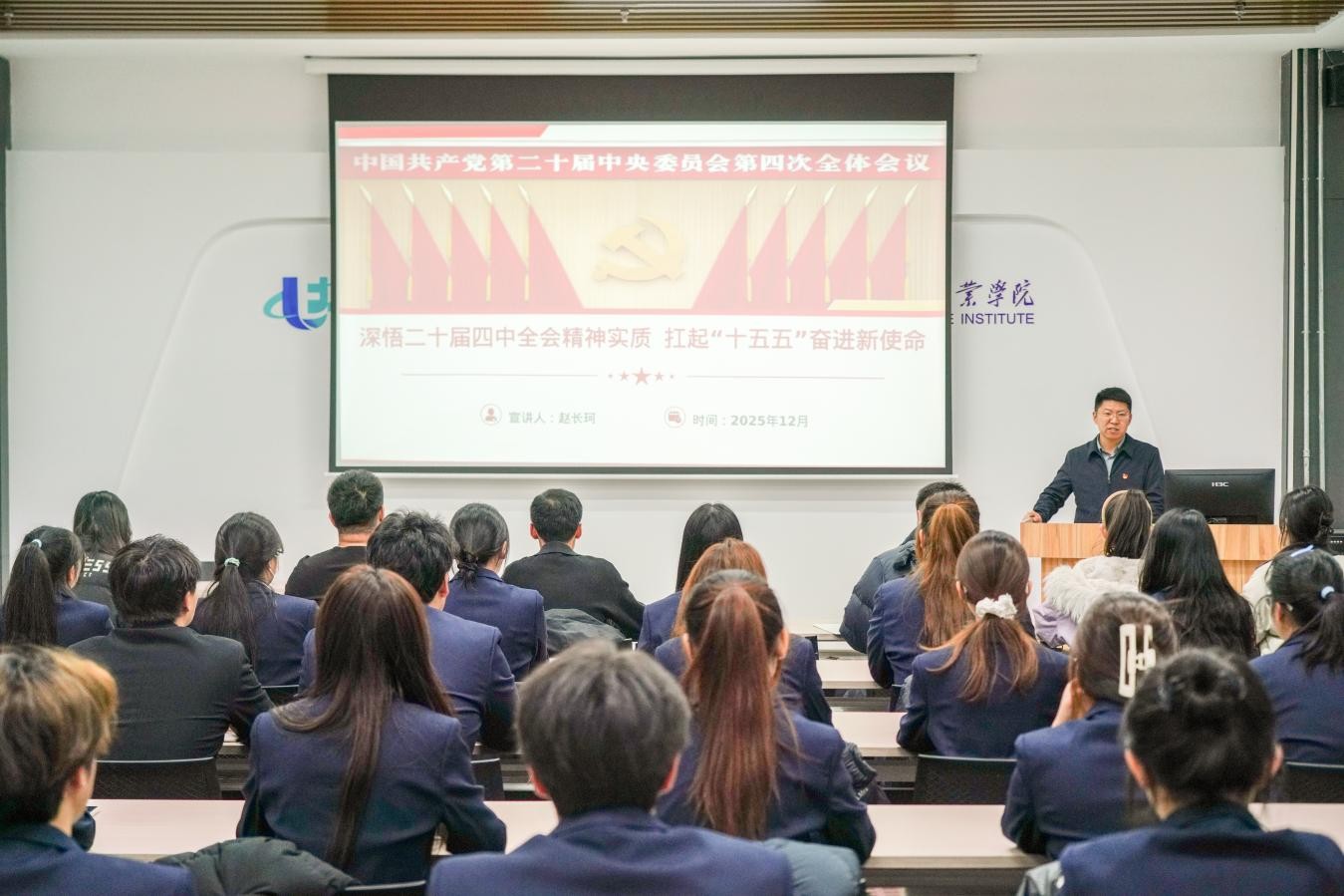 757bbe49e5abef47db9d059601511b41.jpg 757bbe49e5abef47db9d059601511b41.jpg